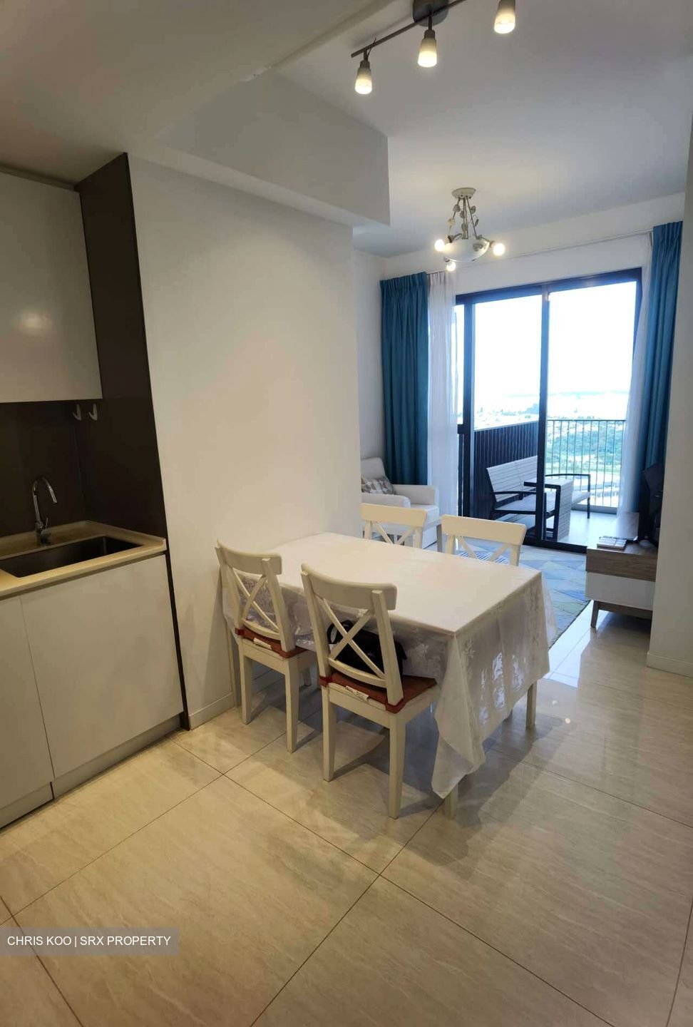 Sky Vue (D20), Condominium #378691231